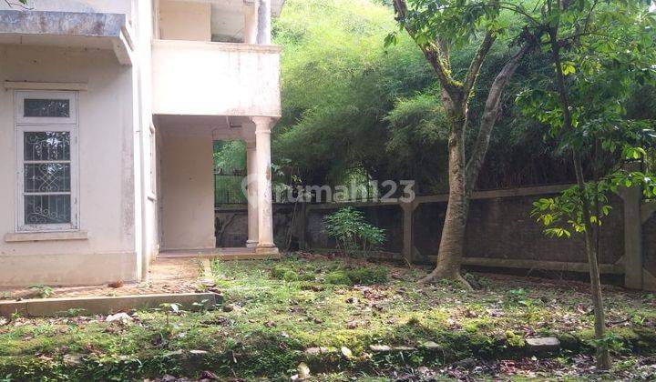 Rumah Di Jual Dengan Backyard Luas Sentul City, Bogor 1