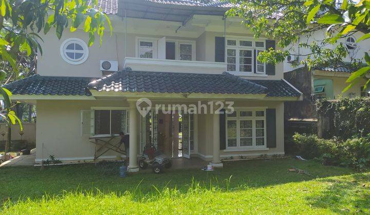 Rumah Dengan Backyard Luas Sentul City, Bogor 1