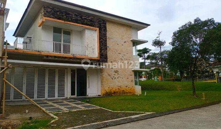 Rumah Halaman Luas Sentul City, Bogor 2