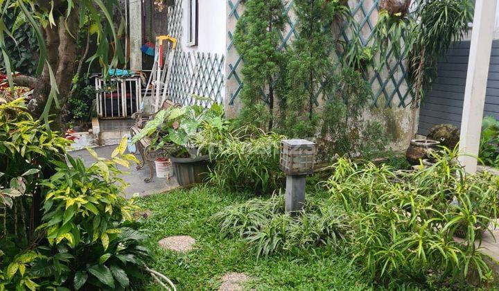 Disewakan Rumah Dengan Kolam Renang Sentul City, Bogor 1