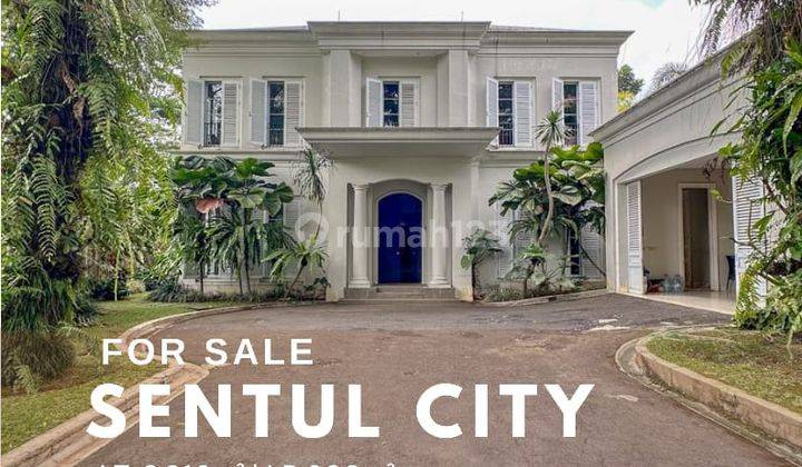 Rumah Mewah Dengan Kolam Renang Sentul City, Bogor 1