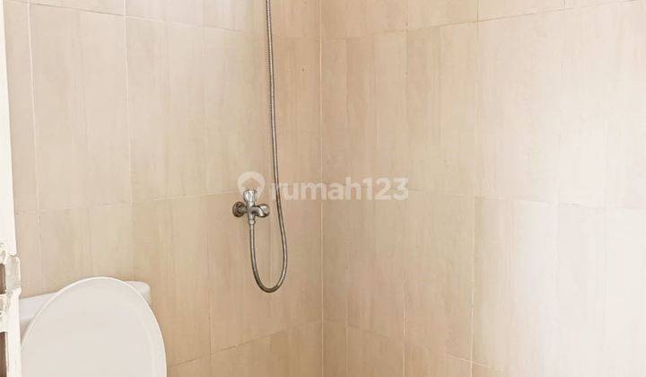 Rumah Bagus 2 Lantai Dekat Alam Sutra di Graha Raya Cpa3 3208  8