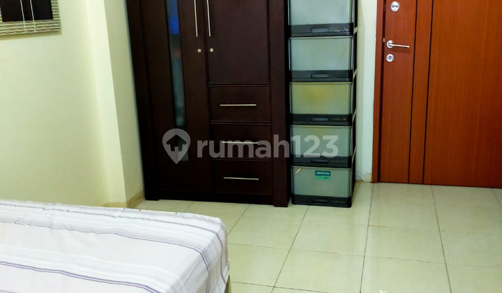 Di Jual Apartemen Green Lake View Dengan Furnished Bagus  6