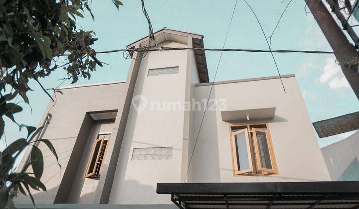 Rumah Tubagus Ismail dago hanya 150 meter dari jalan utama  2