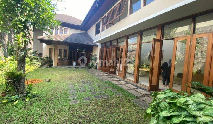 rumah strategis Dago Bandung, cocok buat tempat usaha Cafe atau kantor 2