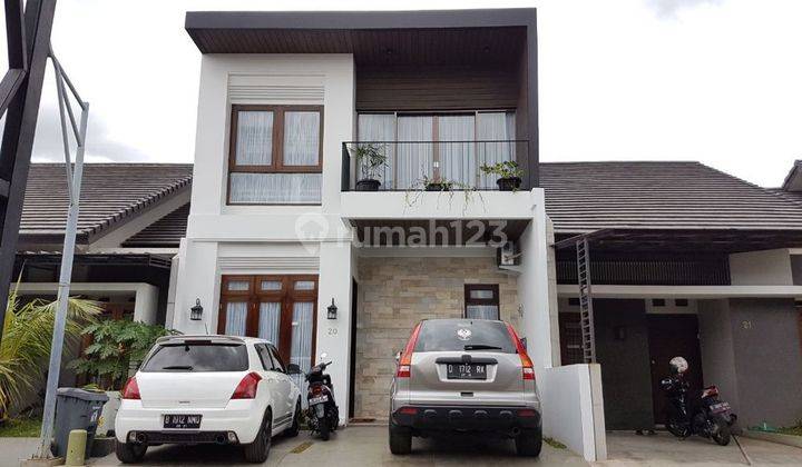 Lux Home For Sale
rumah One Gate Buah Batu Dekat Tol 2 Lantai 1