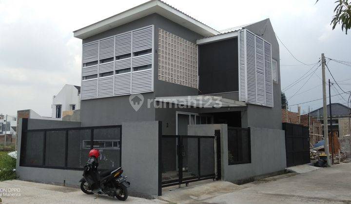 Rumah Cantik Kekinian Di Kota Bandung Arcamanik Cisaranten Kulon 1