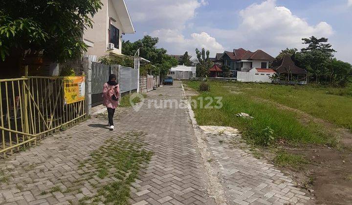 Tanah Murah Jogja Dijual Kawasan Premium, SHM Siap Ajb 3