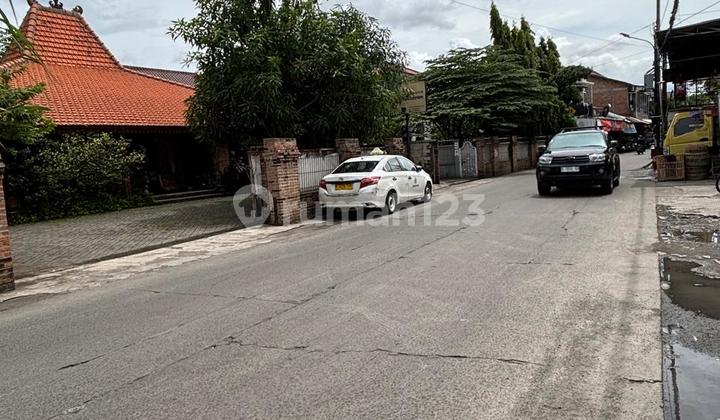Disewakan Ruko Pinggir Jalan di Pondok Gede Bekasi Disewakan Ruko Pinggir Jalan di Pondok Gede Bekasi