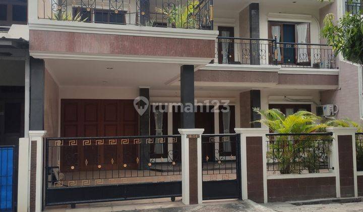 Dijual Rumah Lokasi Dekat Mall Dan Tol di Taman Villa Baru Bekasi  1