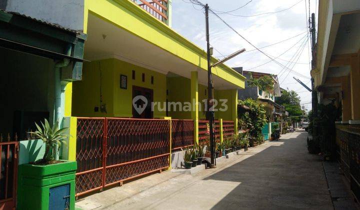 Dijual cepat rumah cantik 2 lt, Taman Galaxy. Bekasi Selatan  2