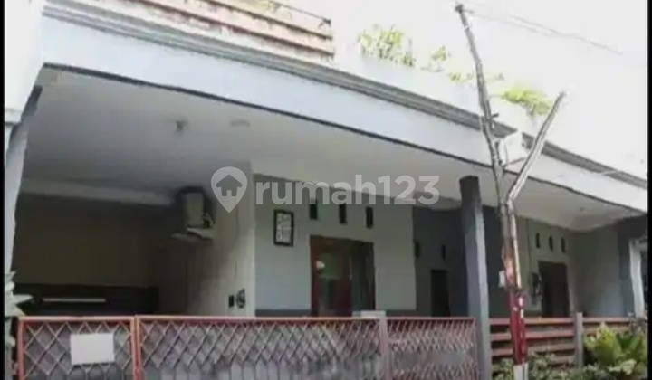 Dijual cepat rumah cantik 2 lt, Taman Galaxy. Bekasi Selatan 