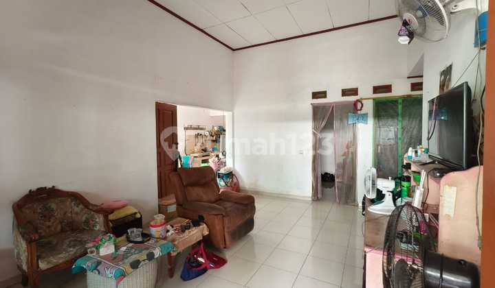 Rumah Hook Dekat Mall Galaxy Bekasi  2
