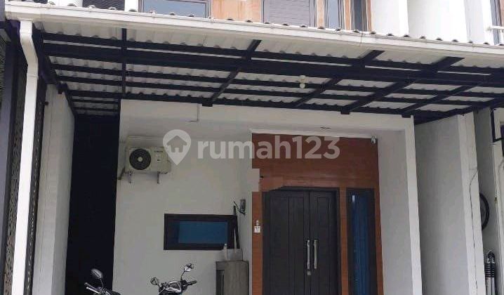 Dijual Rumah Cluster Cantik 2 Lantai, Tidak Banjir Di Jatiwaringin, Pondok Gede. Dijual Rumah Cluster Cantik 2 Lantai, Tidak Banjir Di Jatiwaringin, Pondok Gede.