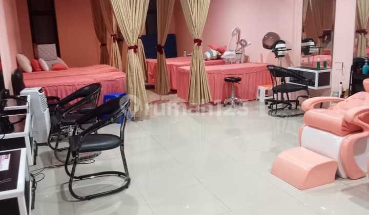 Dijual Ruko Strategis di Kemang Pratama Bekasi 