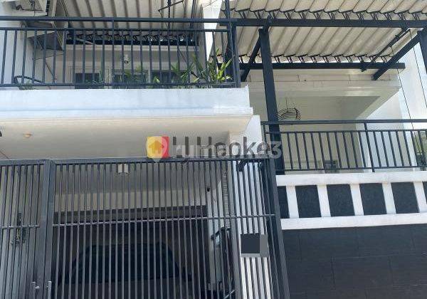 Dijual Rumah Siap Huni 2 Lantai di Galaxy Bekasi  1