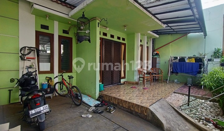 DIjual Rumah Dekat Mall di Galaxy Bekasi  2