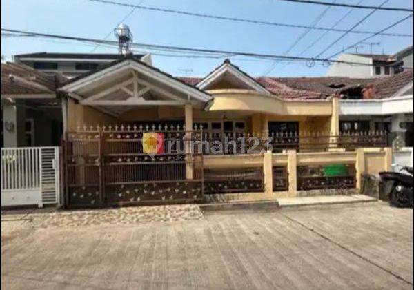 Dijual Rumah Strategis Di Galaxy Bekasi 