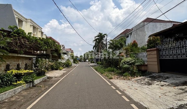 Dijual Rumah Luas Siap Huni di Duren Sawit Jakarta  2