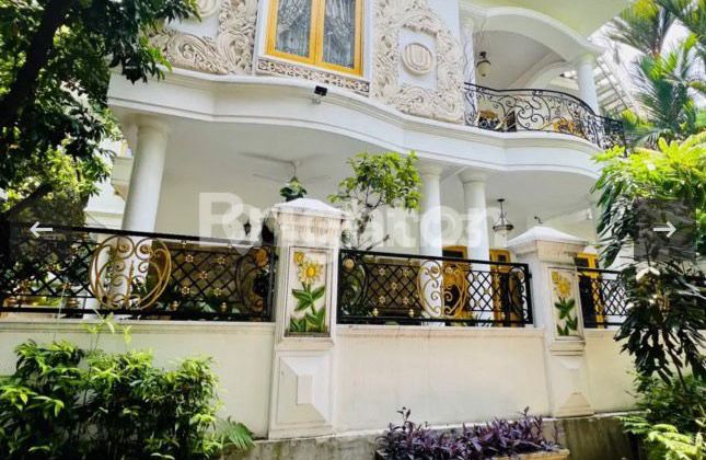 Rumah Hook Furnish Cipedak Jagakarsa Jakarta Selatan 2