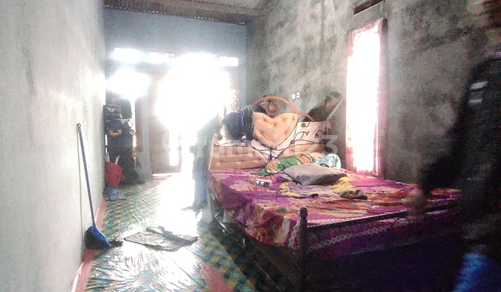 RUMAH DEKAT KE STASIUN CILEBUT. 5