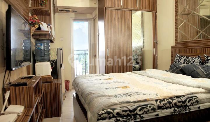 Strategic Studio Furnished Apartment Margonda Residence 2 Depok Strategic Studio Furnished Apartment Margonda Residence 2 Depok