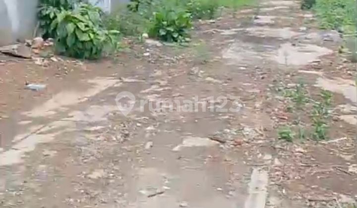 Strategic Land Near Depok Lama Pancoran Mas Station, Depok.