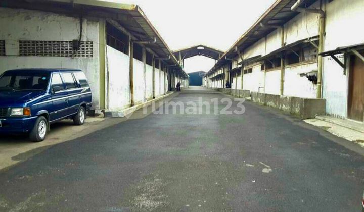 Gudang di Jalan Mengger, Bandung 25.000 m SHM 1