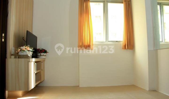 Jual Cepat The Suites Metro 2BR Furnished 5