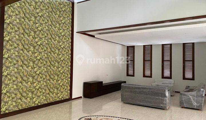 Di Jual Dan Disewakan Rumah 2 Lt Bagus SHM di Setra Duta, Bdg 1