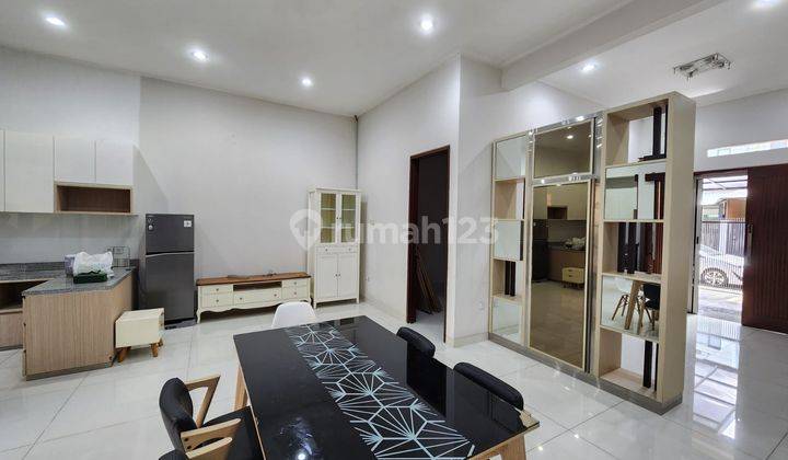 Rumah Semi Furnish 1,5 Lantai di Komplek Batununggal Bandung 1