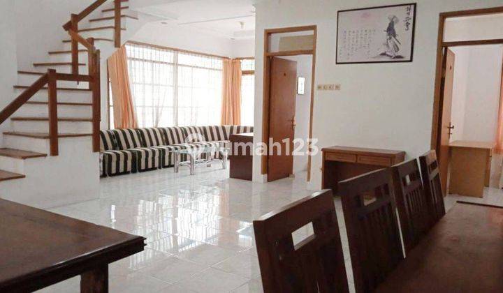 Rumah Full Furnish 2 Lantai di Cluster Cigadung Dago Bandung  2