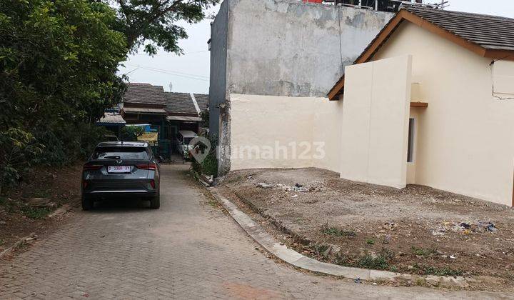 Rumah Full Renovasi Murah di Komplek Muara Asri Ciparay Bandung 2