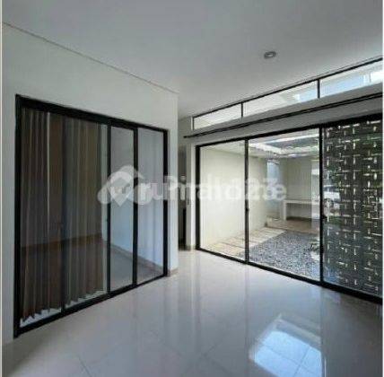 Sewa Rumah Modern Siap Huni di Cluster Flora Summarecon Bandung 2