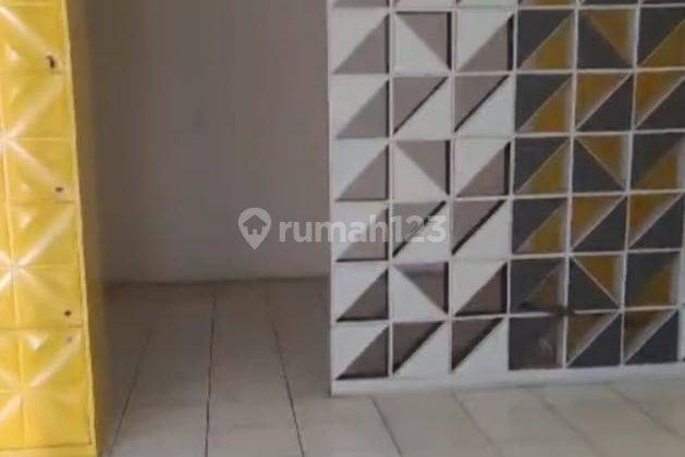 Sewa Ruko/Ruang Usaha di Sayap Riau Bandung Pusat Tengah Kota 2