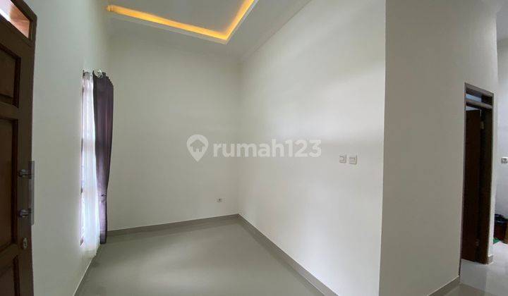 Dijual Rumah Cantik Minimalis Siap Huni  Taman Cihanjuang  4