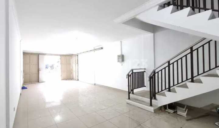 For Rent Ruko Holis Regency 2 Floors Ready to Occupy
