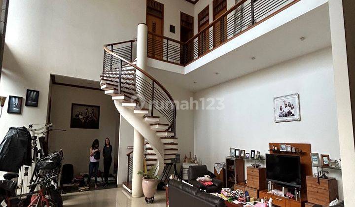 Jual Bu Rumah Bagus Shm Di Jalan Kautamaan Istri, Bandung Kota 1