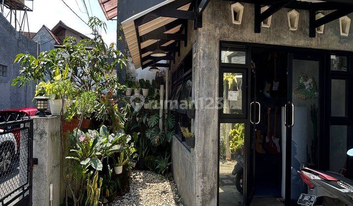  Rumah Gaya Industrial  Bagus di Jalan Gempol, Sayap Dago 1