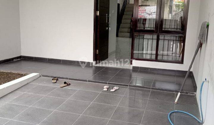  Rumah , Batununggal SHM - Sertifikat Hak Milik Unfurnished Bagus 1