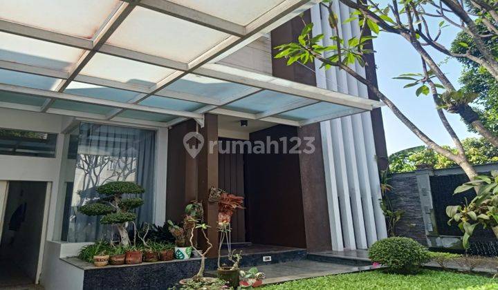  Rumah 3 Lantai di jalan ciwaruga,  Semi Furnished Bagus 1