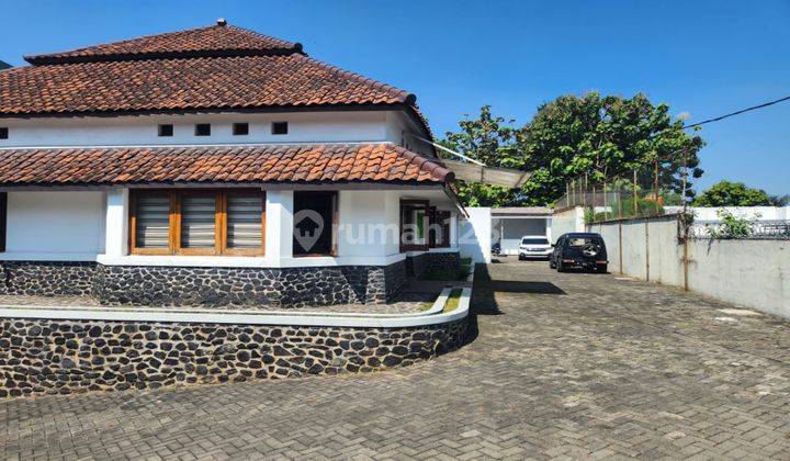  Rumah di jalan riau,unfurnished Sertifikat Hak Milik Bagus 2