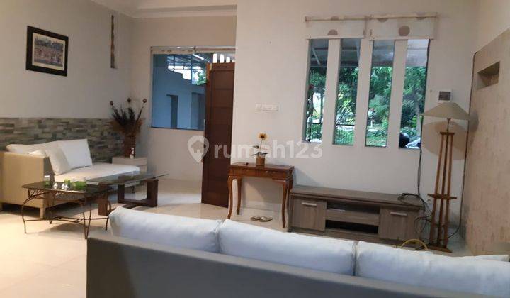  Rumah SetraDuta Furnished 3Lantai SHM-Sertifikat Hak Milik Bagus 2