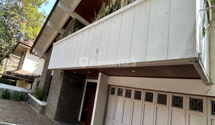  Rumah Semi Furnished Bagus di Parahyangan Permai, Geger Kalong 2