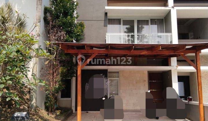 Dijual Rumah Minimalis 2 Lantai di Riviera Geger Kalong Bandung 1