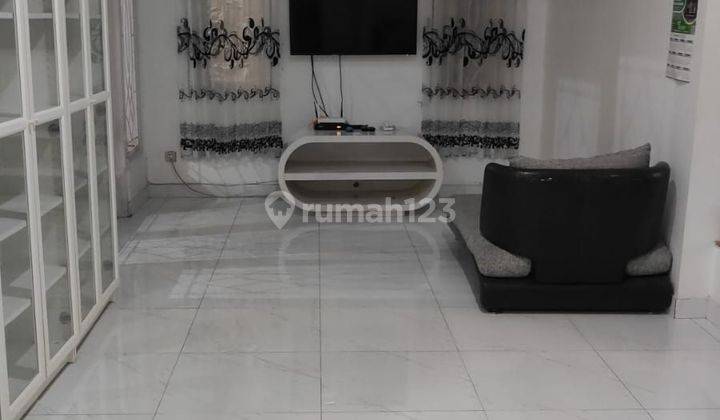 Disewakan Rumah Strategis Full Furnished Di Tatar Pitaloka Kota Baru Parahyangan Bandung 2