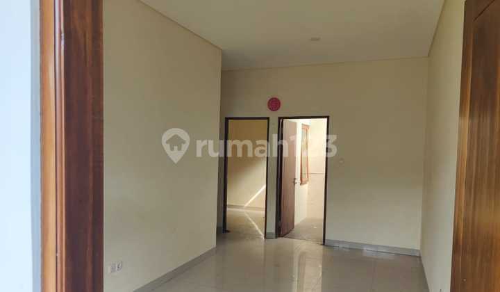 Murah! Rumah Siap Huni Di Komplek Spring Garden Ciganitri Bandung 2