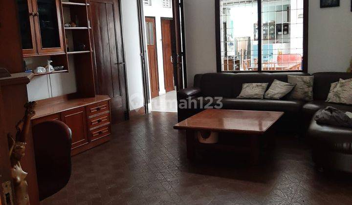 Dijual Rumah Lama Terawat Di Sayap Riau Bandung 2