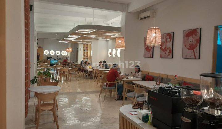 Disewakan Ruko Ex Resto Beserta Isi di Setrasari Mall 1