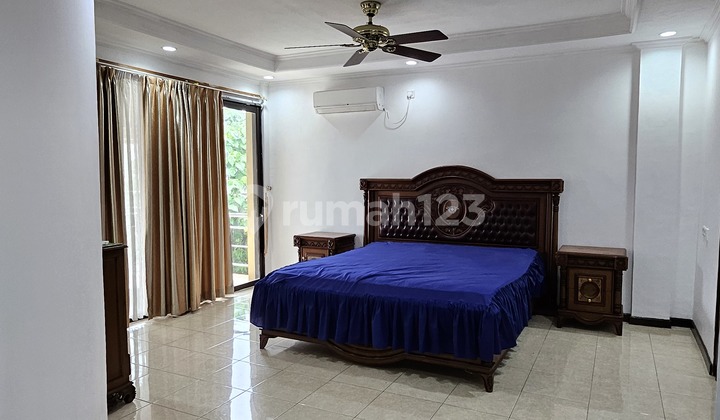 Dijual Rumah Classic Perumahan Wika Rumah Bagus Dijual Rumah Classic Perumahan Wika Rumah Bagus